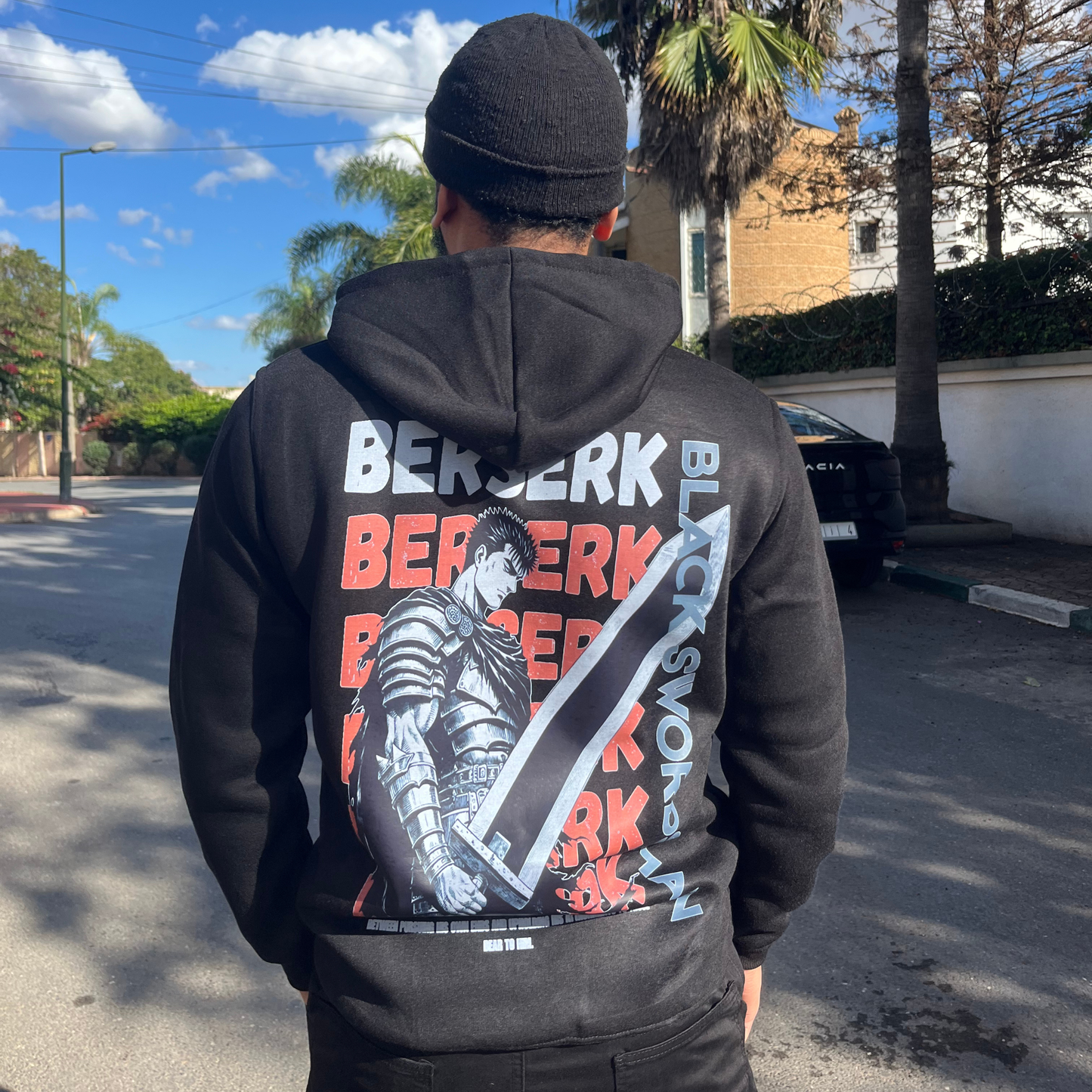 🔥 BERSERK Hoodie – Black Swordsman Edition 🔥