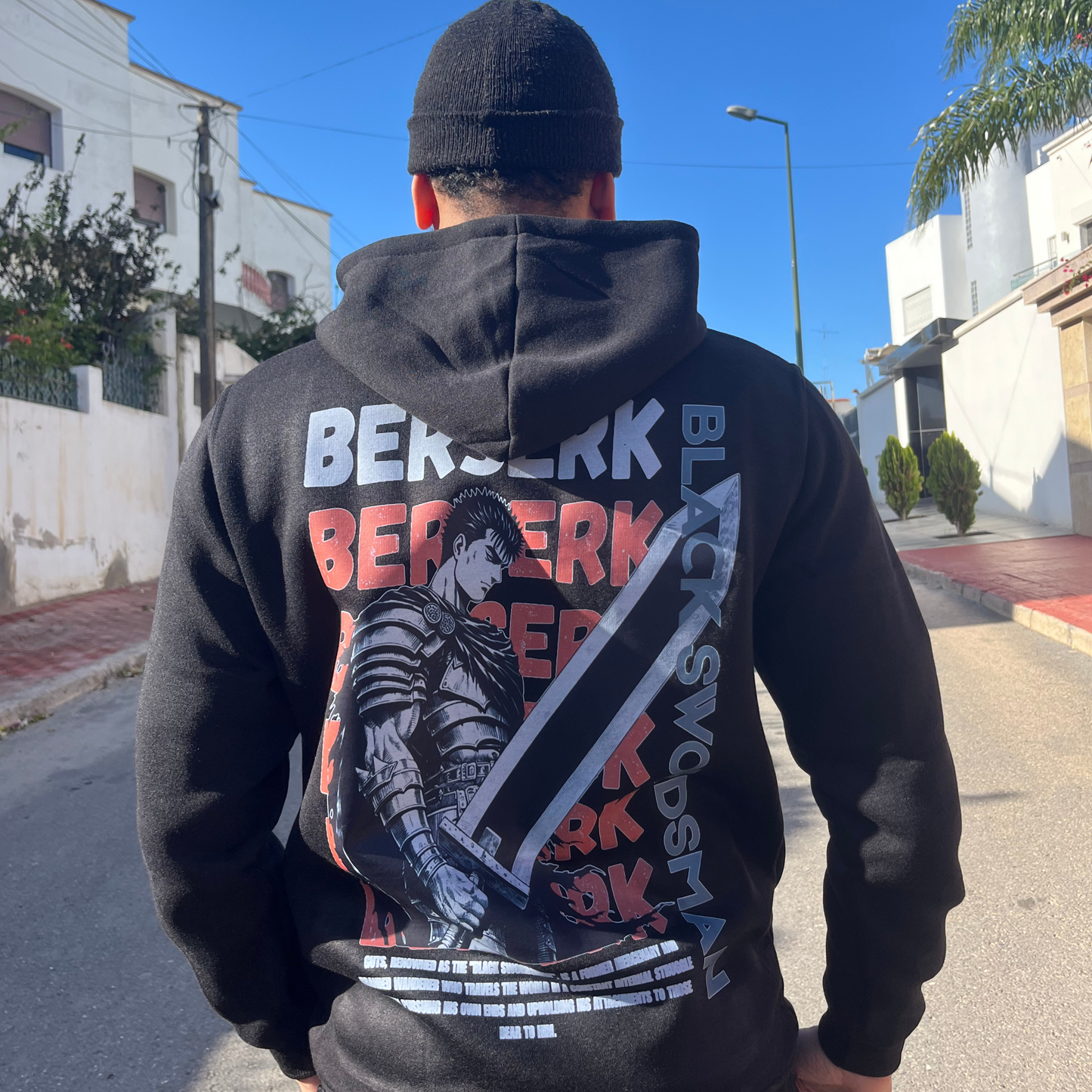 🔥 BERSERK Hoodie – Black Swordsman Edition 🔥