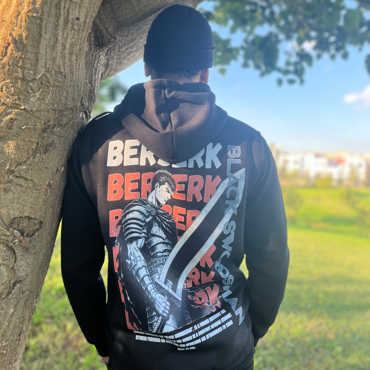 🔥 BERSERK Hoodie – Black Swordsman Edition 🔥